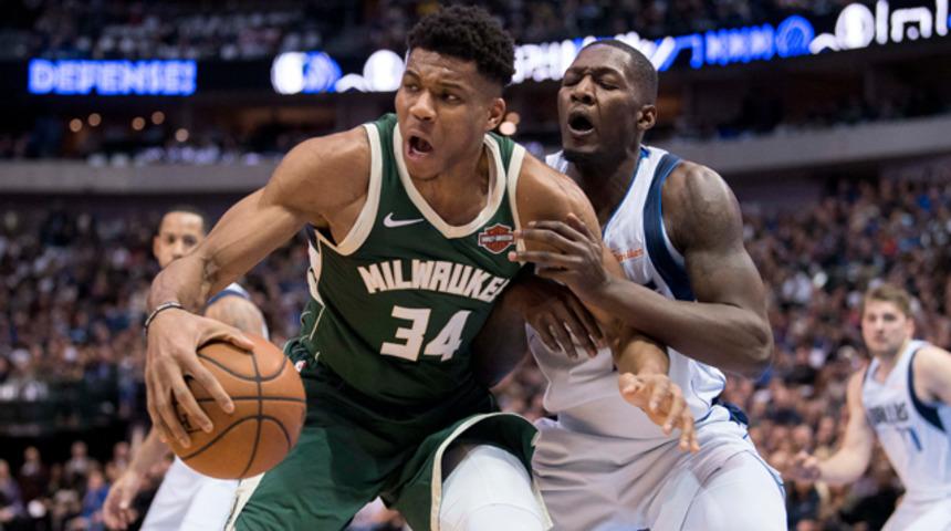 Milwaukee Bucks  Dallas Mavericks'i yenerek serisini sürdürdü