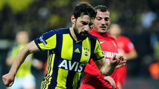 Şener Özbayraklı Fenerbahçe'yi reddetti! Beşiktaş'a gidiyor