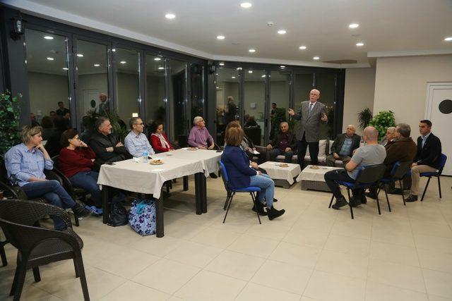 Kazım Kurt: “Her mahallede halk merkezi açacağız”