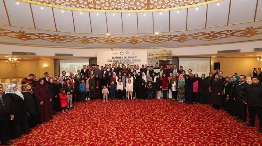 Şahinbey&rsquo;de Umre&rsquo;den gelen &ouml;ğrenciler yemekte buluştu