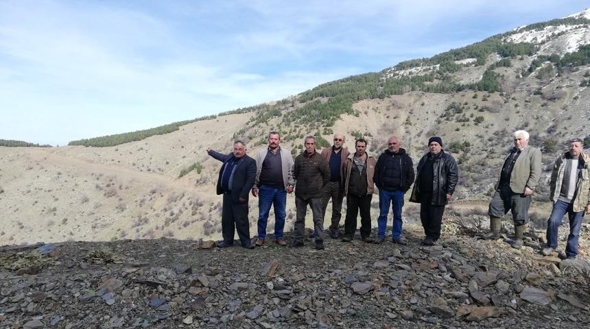 B&ouml;lgenin kaderini değiştirecek yolu bekliyorlar