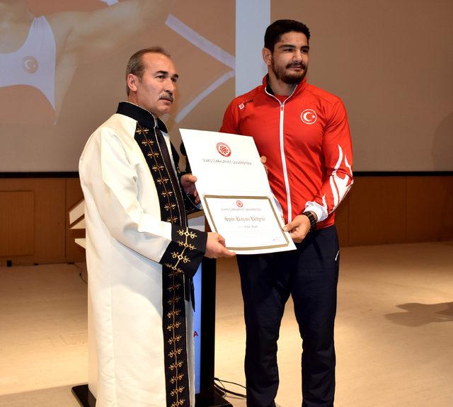 Sivas Cumhuriyet Üniversitesi'nin 45'inci yılı kutlandı