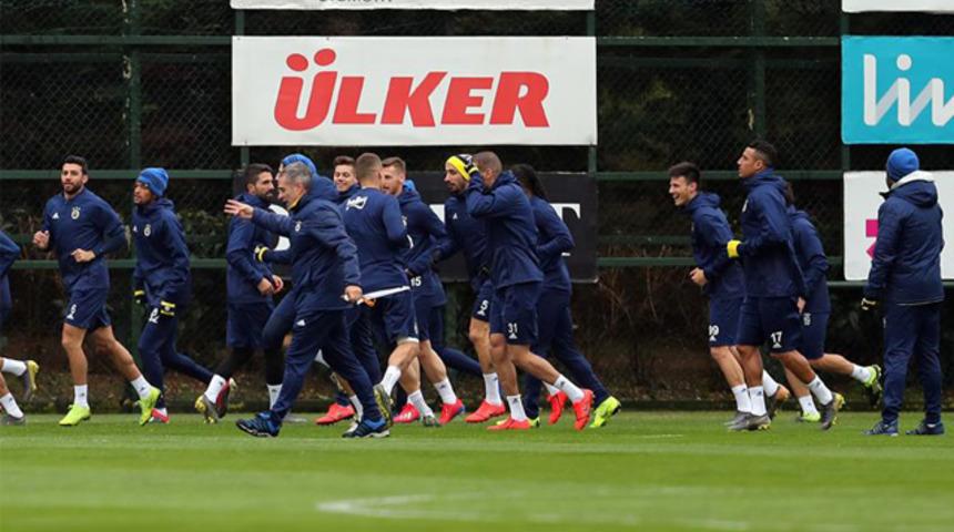 Fenerbahçe'de Zenit hazırlıkları başladı