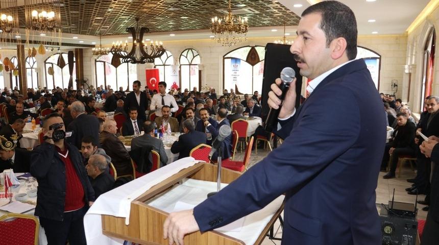 Şanlıurfa&rsquo;da emlak&ccedil;ılar toplantıda buluştu