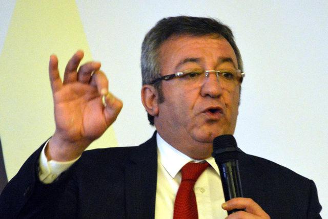 CHP'li Altay: Sevdiğiniz Tayyip Erdoğan'ı uyarmanız lazım