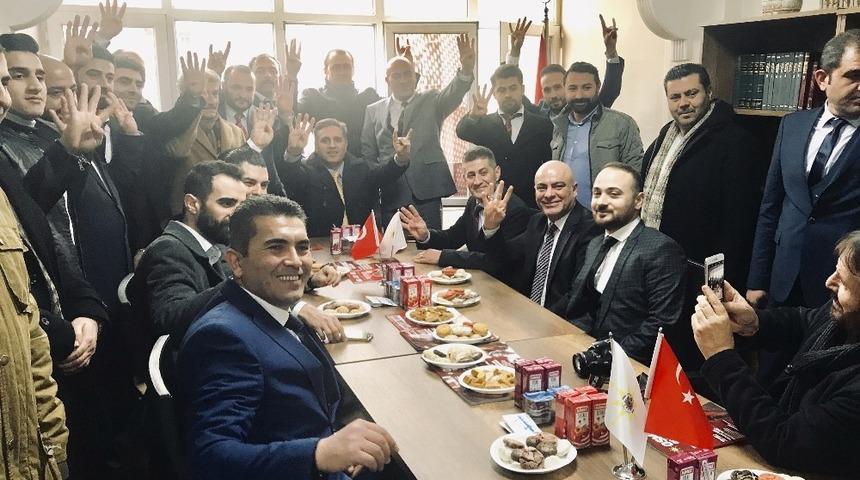 Canpolat: "İstanbul&rsquo;u seven herkes oyunu Binali Yıldırım i&ccedil;in kullanacak"