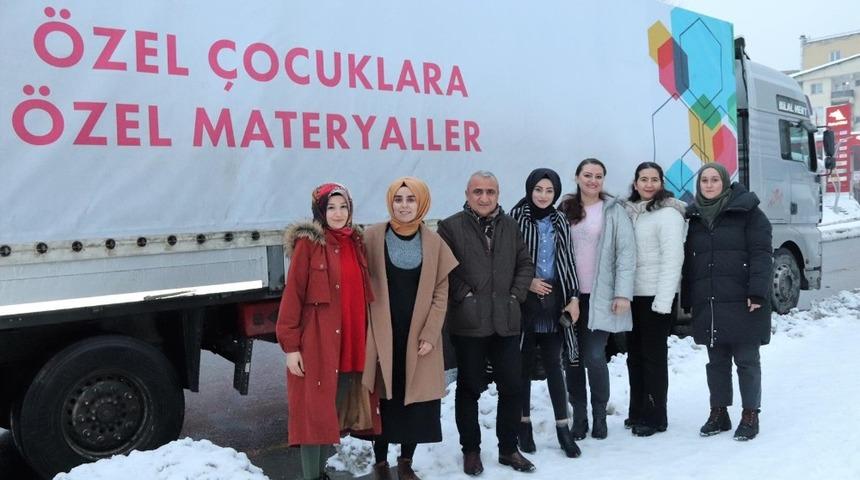 Hakk&acirc;ri&rsquo;nin &ouml;zel &ccedil;ocuklarına &ouml;zel materyaller