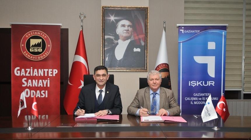 GSO ile İŞKUR arasında, &ldquo;Mesleki eğitim ve beceri geliştirme işbirliği protokol&uuml;&rdquo; imzalandı