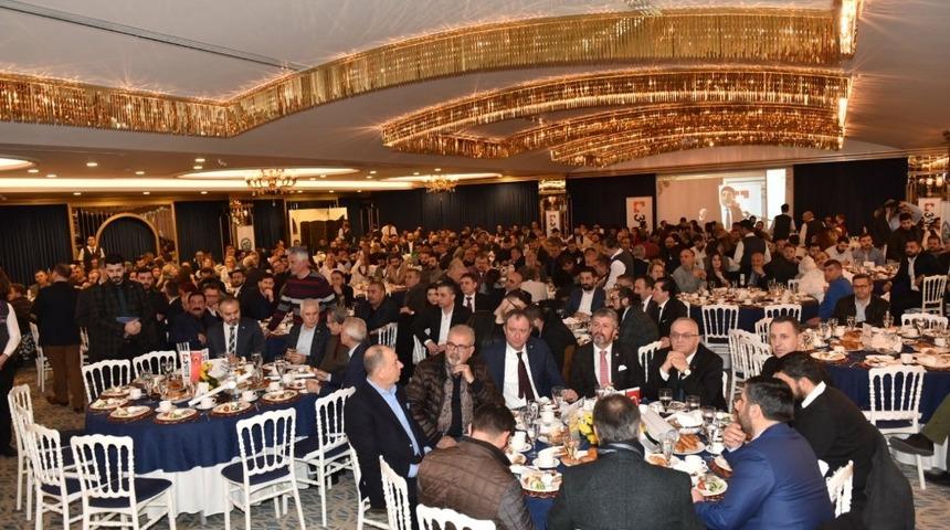 Kentsel d&ouml;n&uuml;ş&uuml;m&uuml; eleştiren Bozbey&rsquo;e, Aktaş&rsquo;tan cevap