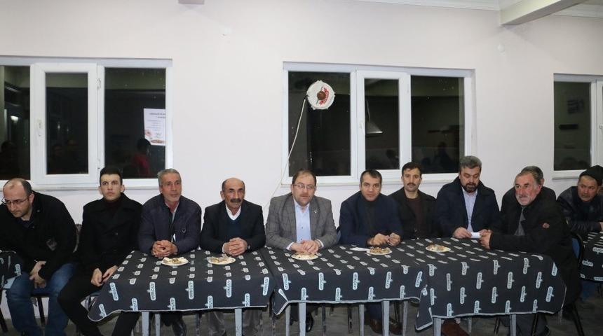 Şeker Dairesi Başkanı Hasdemir, &ccedil;ift&ccedil;ilerle buluştu