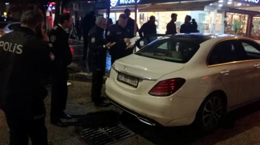 Adana'da lüks otomobilinin anahtarını kaybetti! Bulan kişiye hediyesi ise bakın ne oldu