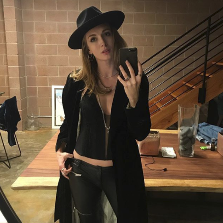 Yasemin Allen takipçisinin tacizine sessiz kalmadı! Küfürlü cevap  G3