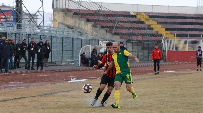 TFF. 3. Lig: Van B&uuml;y&uuml;kşehir Belediyespor: 0 - Esenler Erokspor: 0