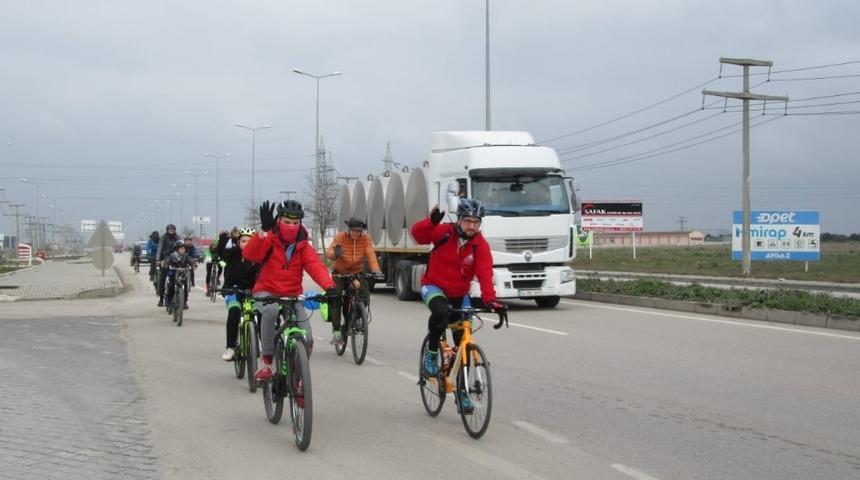 Sağlıklı hayat i&ccedil;in pedal &ccedil;evirdiler