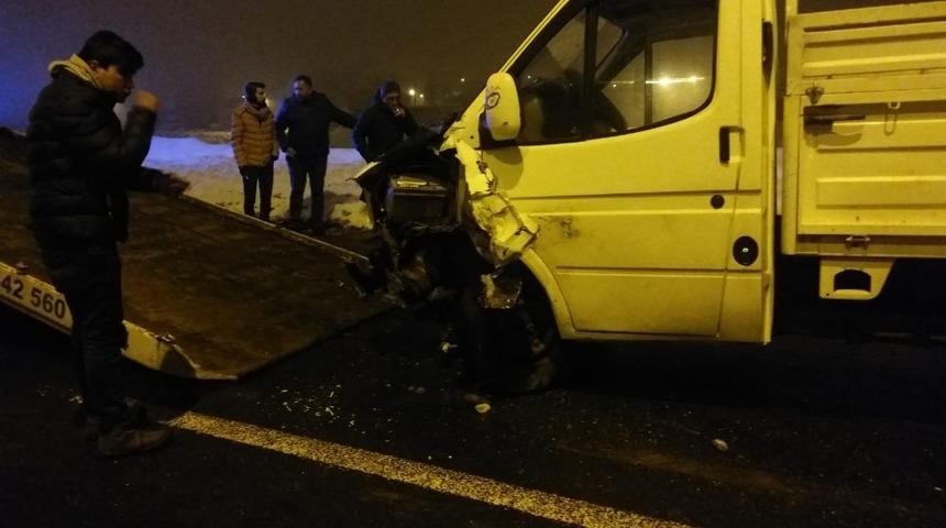 Ağrı&rsquo;da zincirleme kaza