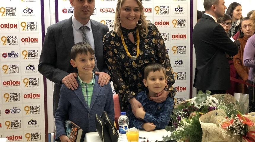 9. &Ccedil;orlu Kitap Fuarı başladı