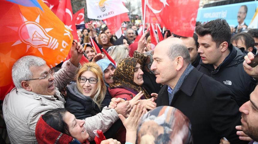 'Apo'nun çıkması için yürüyeceklermiş' dedi ve ekledi: Sizi yürüten adam değildir