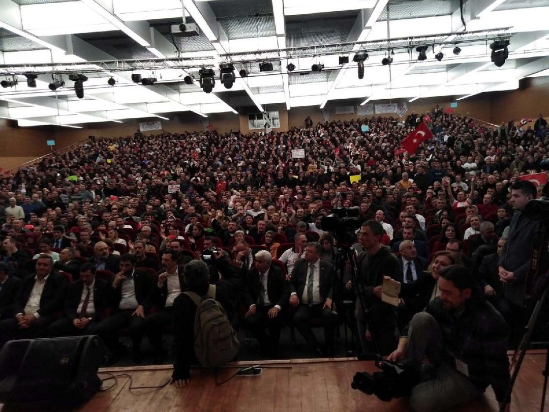 Emeklilikte yaşa takılanlar nedir, ka&ccedil; kişidir? EYT'ler hangi yasaya takıldı, sorun nasıl &ccedil;&ouml;z&uuml;lecek? 