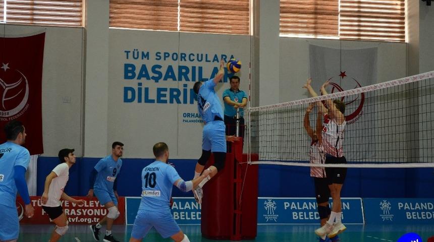 Paland&ouml;ken Belediyespor, Bulancak Belediye Betonspor&rsquo;u evinde yendi