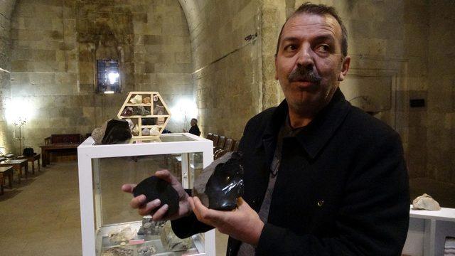 Tarihi medresede taş sergisi