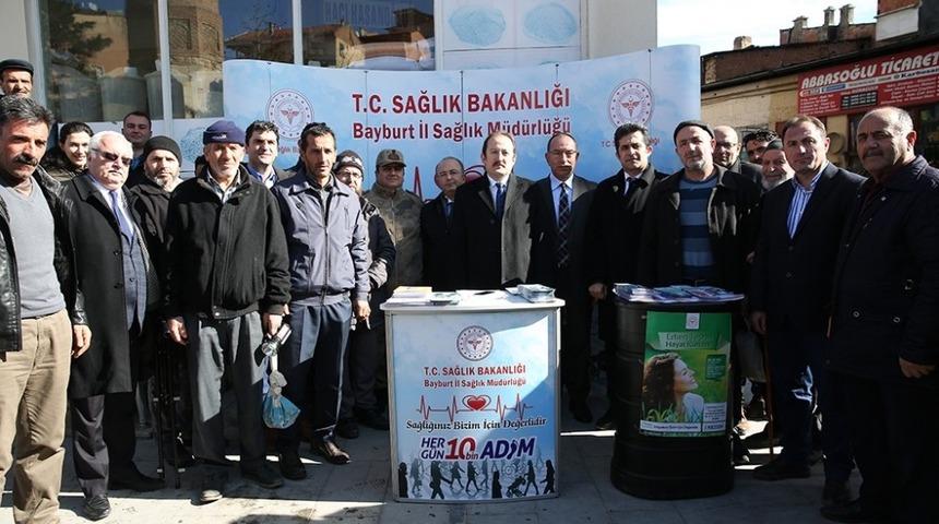 Vali Pehlivan: &ldquo;Sağlıklı yaşamak i&ccedil;in bir adım atın ve sigarayı bırakın&rdquo;