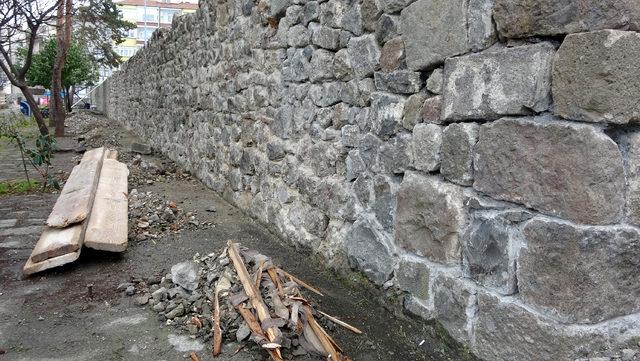 Sümela'dan sonra Ayasofya'nın restorasyon için kapatılmasına tepki