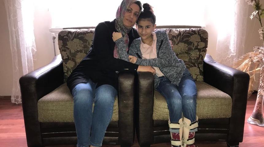 D&uuml;nyada ender g&ouml;r&uuml;len hastalığa yakalandı, tedavisine 130 bin lira gerek 