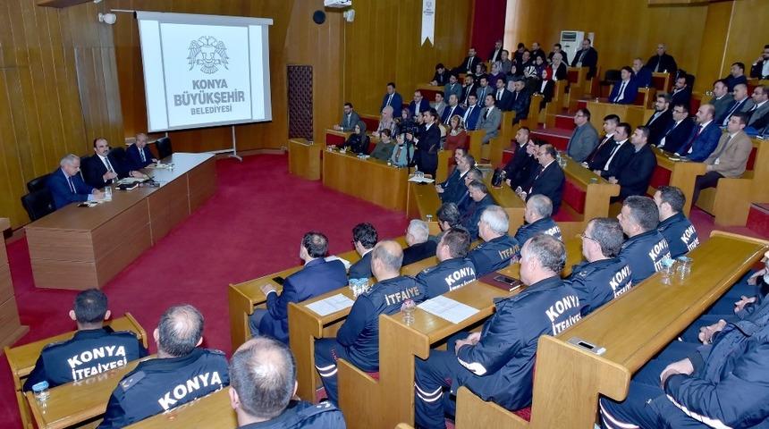 Başkan Altay B&uuml;y&uuml;kşehir&rsquo;in B&ouml;lge şefleriyle buluştu