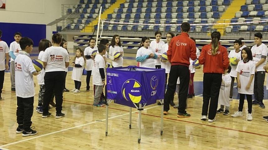 Fabrika Voleybol Malatya&rsquo;da &ccedil;alışmalarına başladı