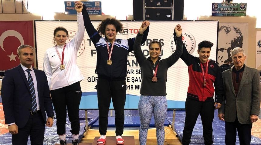 &Ccedil;orlulu g&uuml;reş&ccedil;i T&uuml;rkiye &uuml;&ccedil;&uuml;nc&uuml;s&uuml;