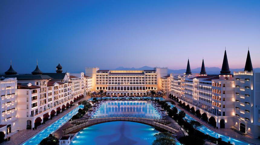 Titanic Mardan Palace, 25 Nisan'da kapılarını açıyor