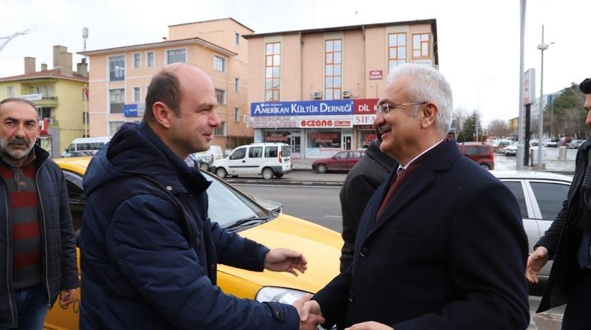 Başkan Başsoy taksicilerinin sorunlarını dinledi