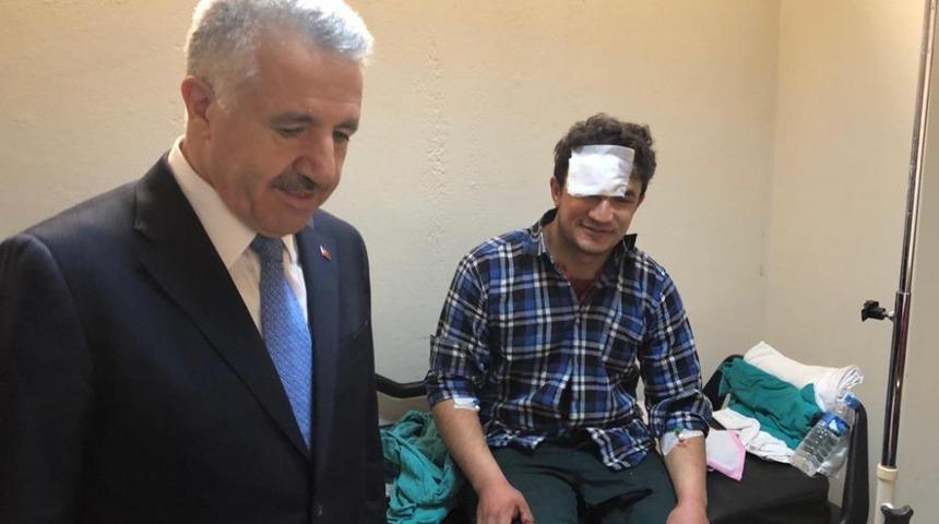 Arslan, hastanedeki yaralılar hakkında bilgi aldı