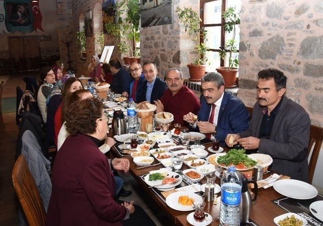 Turan Mahallesinden Başkan Alıcık’a teşekkür