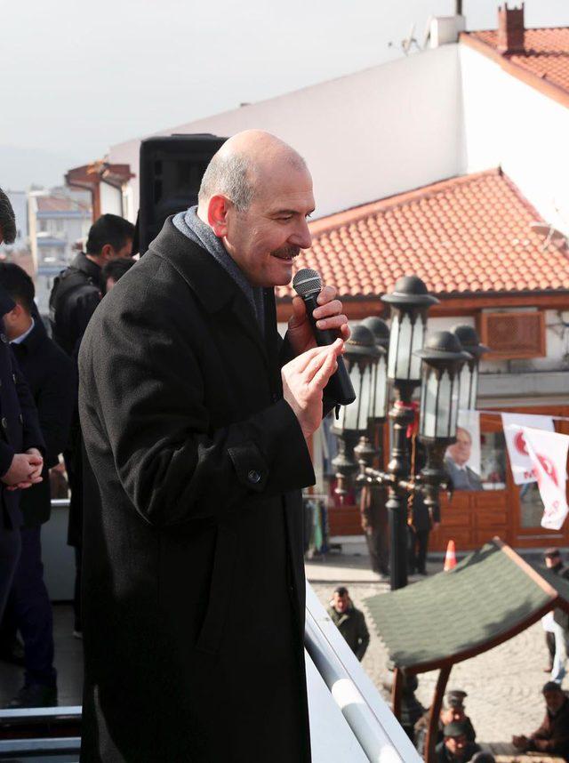 İçişleri Bakanı Soylu: Bir hafta önce bomba yüklü araba yakaladık (2)- Yeniden