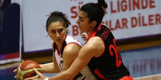 Bellona Kayseri Basketbol Adana’da kazandı