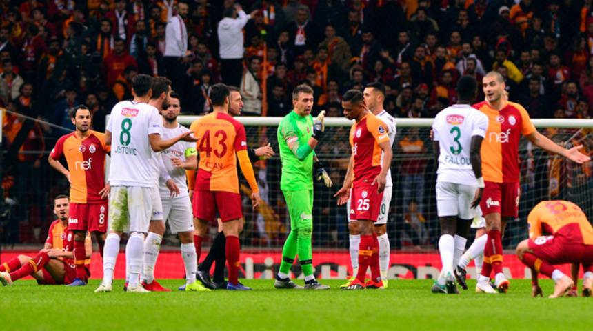 Galatasaray'da Muslera'nın alternatifi Gökhan Akkan