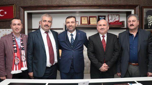 Derneklerden Sarıcaoğlu’na destek