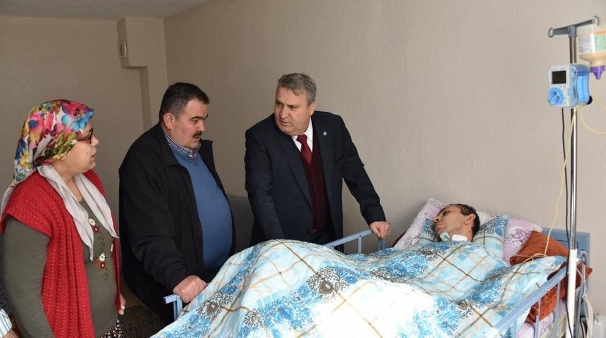 Başkan Çerçi’den talihsiz gencin ailesine ziyaret
