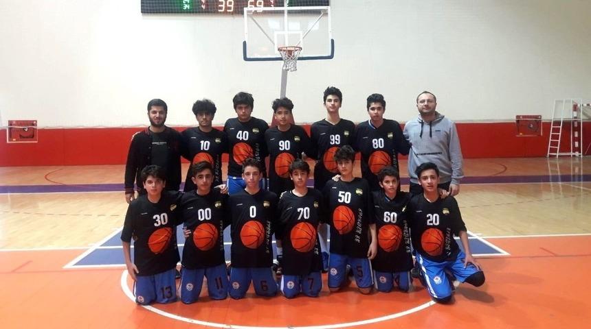 Adıyaman Basketbol Takımı yarı finale kaldı