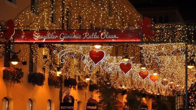 Sevgililer Günü’ne özel etkinlik ve yarışmalar