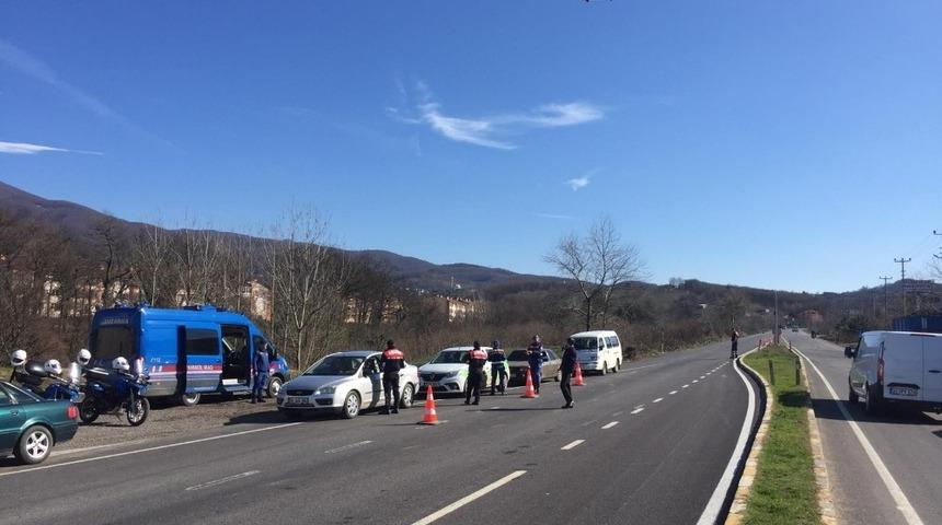 Sakarya&rsquo;da helikopterli denetimlerde s&uuml;r&uuml;c&uuml;lere ceza yağdı