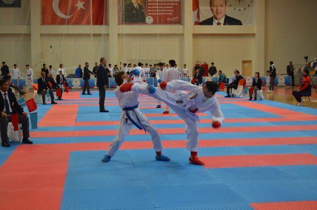 Karate grup müsabakaları sona erdi