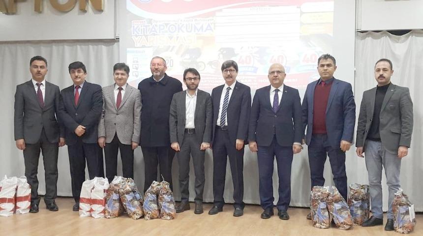 &ldquo;Kitap Okuma Yarışması&rdquo;nın kitapları dağıtıldı