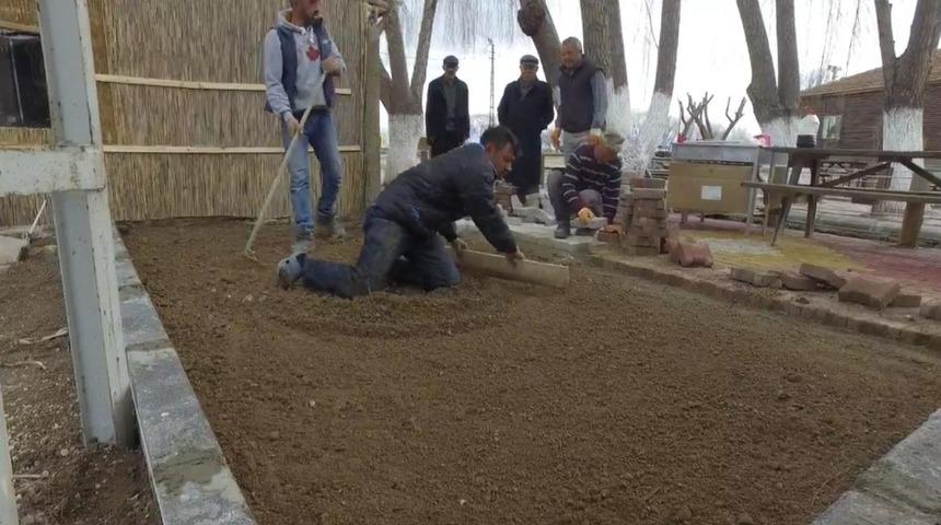 Ziyaret&ccedil;i Bilgilendirme Merkezinde Yaza Hazırlık Devam Ediyor