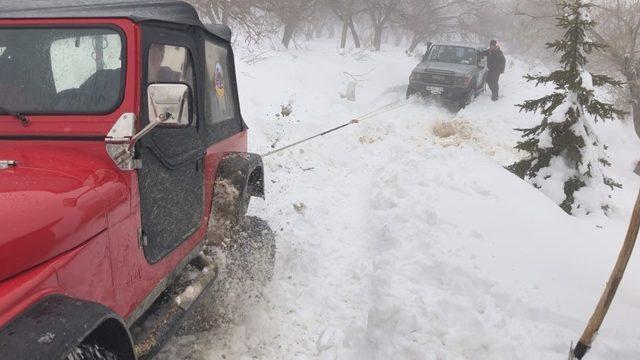 Off road ekibi karda zor anlar yaşadı 2