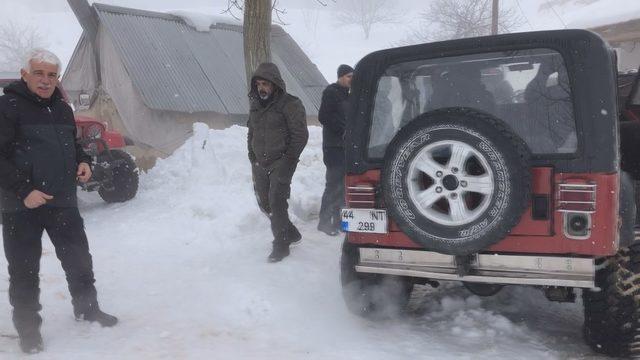 Off road ekibi karda zor anlar yaşadı 4