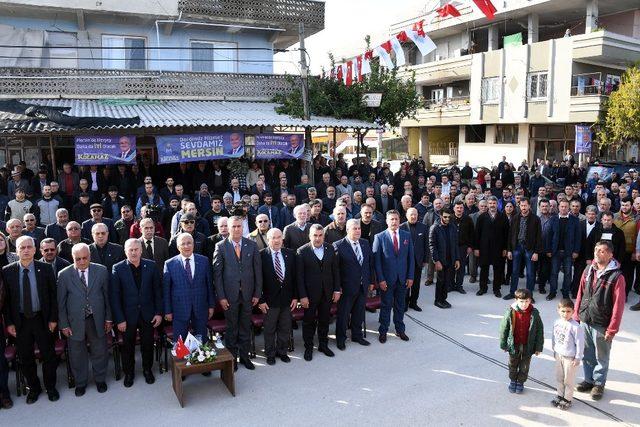 Kocamaz, Akdeniz’de açılış yaptı, temel attı