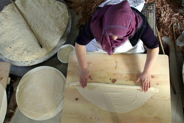 Kayseri'de üretilen 'yufka ekmek' yurt dışına gönderiliyor