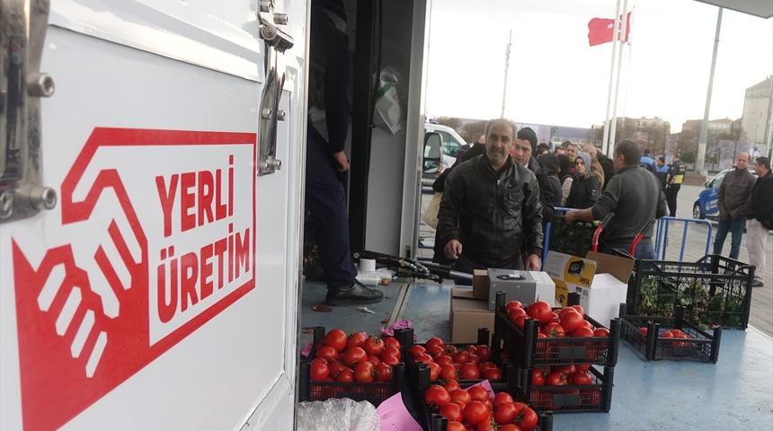   Taksim Meydanı'nda tanzim satışları başladı